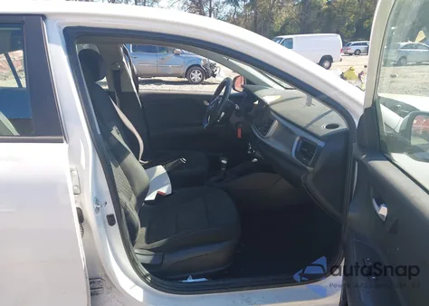 2023 Kia Rio Lx z USA, uszkodzony, nr VIN 3KPA24AD7PE520947